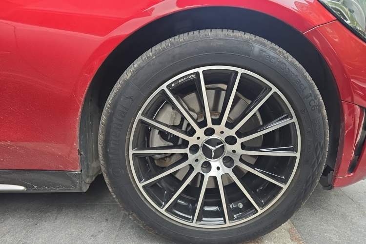 Used Mercedes-Benz C-Class 2021 C 260 L Sport Edition Right Front Wheel Hub