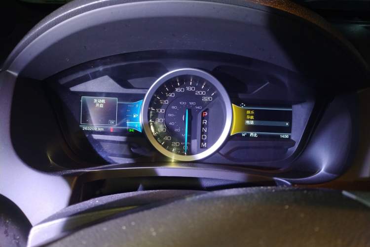 Used Ford Explorer 2013 3.5L Deluxe Model