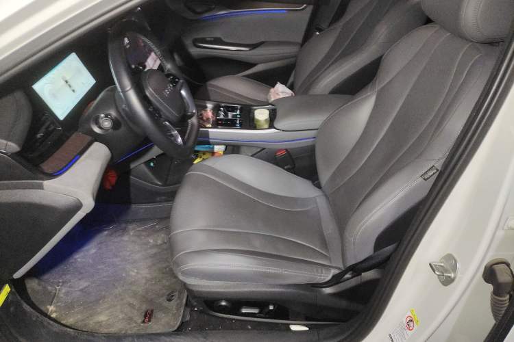 Used BYD Seal 2024 HONOR Edition DM-i 1.5L 121km Prestige Model
