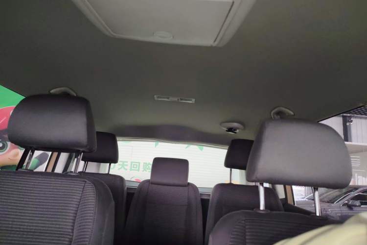 Used Volkswagen Touran 2015 1.4T Manual Fashion Edition 5-Seater
