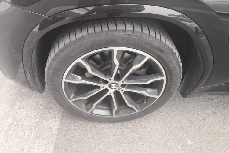 Used BMW X3 2020 xDrive30i Luxury Model with M Sport Package
