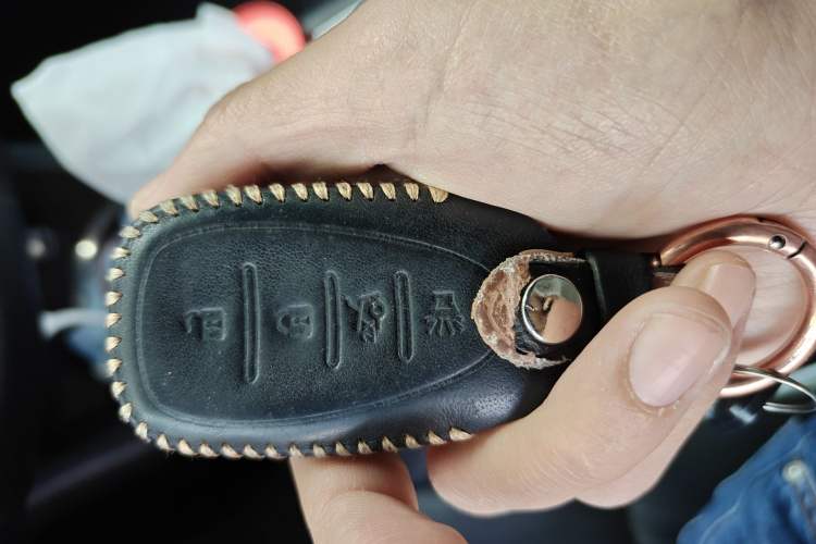 Used Chevrolet Malibu XL 2019 Redline 550T Automatic Sport Edition Vehicle Key