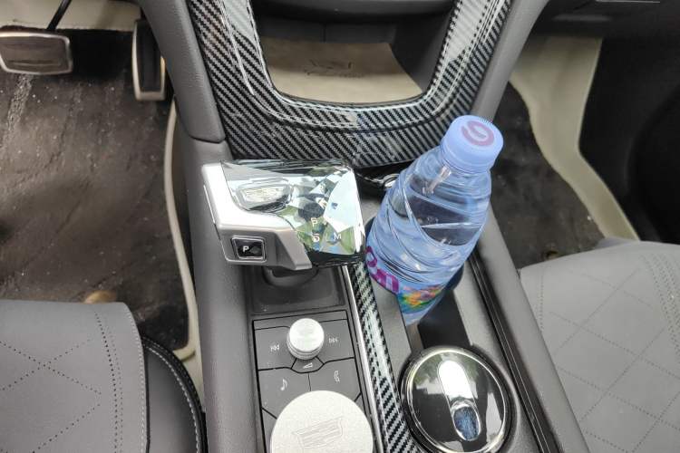 Used Cadillac XT5 2022 2.0T Four-Wheel Drive Luxury Version (Hummingbird Edition)
