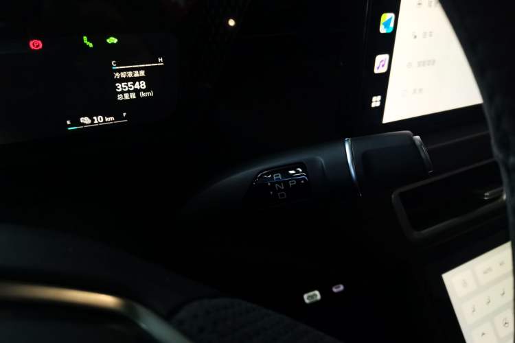 Used Wey Mocha New Energy 2024 Hi4 Four-Wheel Drive Long-Range Version Gear Lever