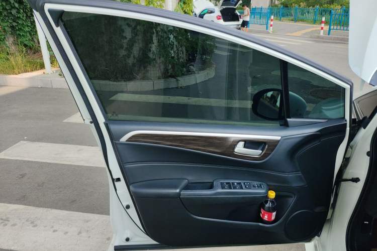 Used Honda Jade 2020 1.8L automatic Comfort version