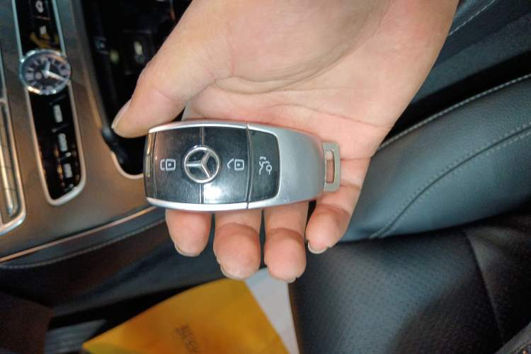 Used Mercedes-Benz E-Class 2019 Restyled E 300 L Sporty and Stylish Edition
