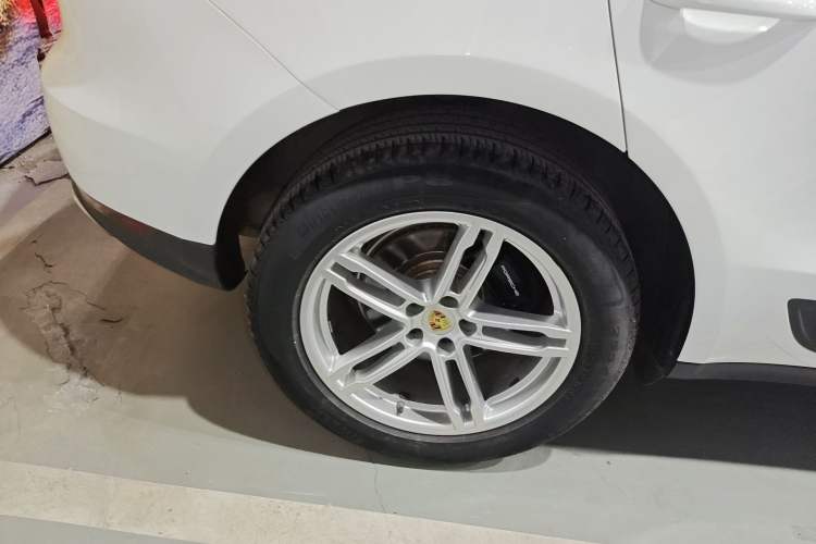 Used Porsche Macan 2018 Macan 2.0T