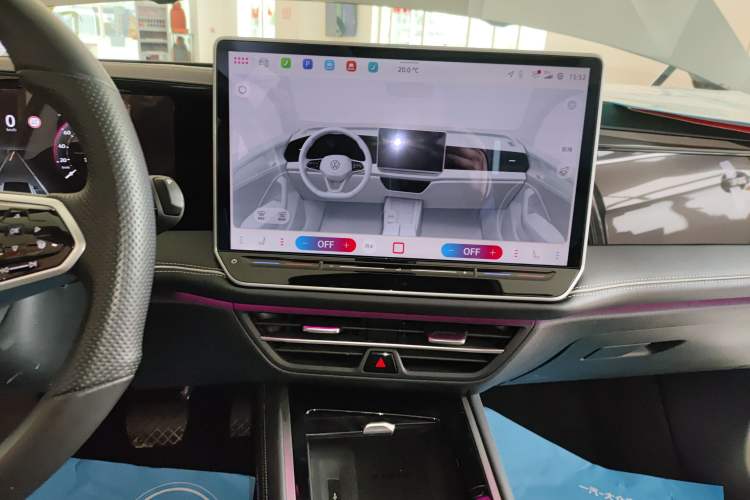 Used Volkswagen Magotan 2024 380TSI DSG Ultimate Edition Audio And AC Panel