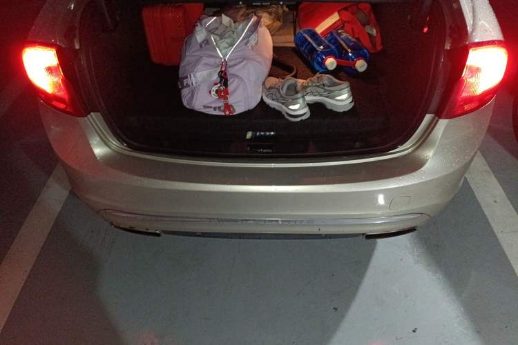 Used Volvo S60 New Energy 2015 S60L E-Drive Hybrid T6 Smart Drive Edition Trunk