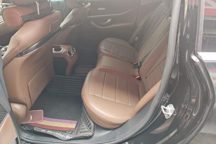 Used Mercedes-Benz E-Class 2016 E 200 L Sport Edition Left Rear Seat