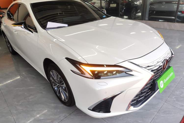 Used Lexus ES 2025 200 Premium Edition
