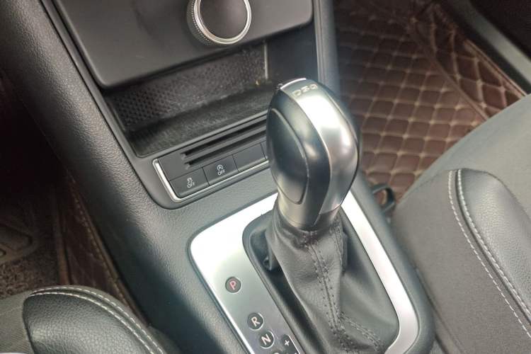 Used Volkswagen Tiguan 2016 280TSI Automatic Two-Wheel-Drive Silk Road Style Edition