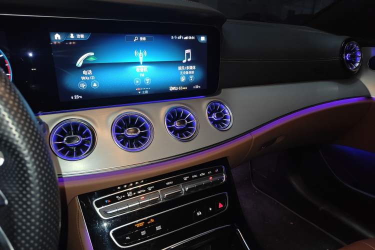 Used Mercedes-Benz E-Class 2021 E 260 Coupe
