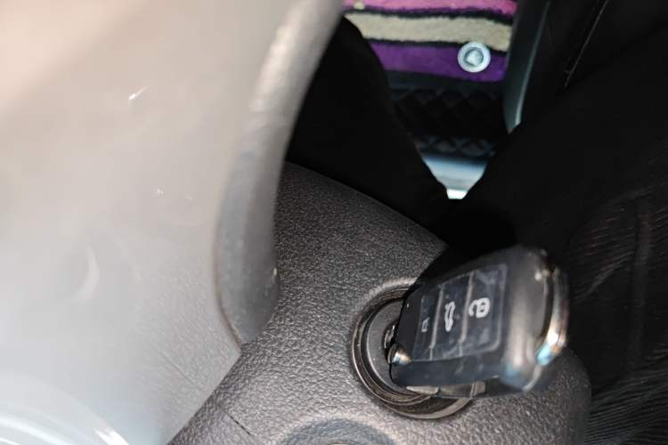 Used Volkswagen Lavida 2013 Revised Version 1.4 TSI Manual Comfort Edition Vehicle Key