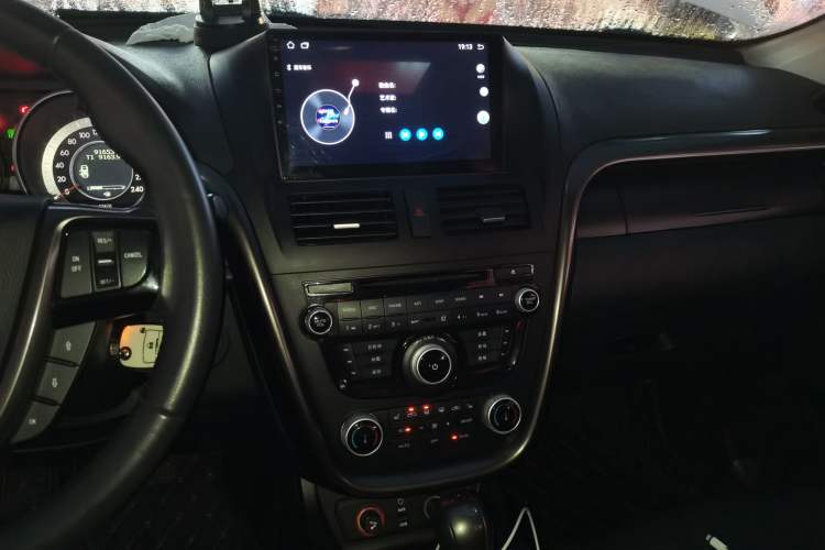 Used Bestune X80 2015 1.8T Automatic Luxury Model
