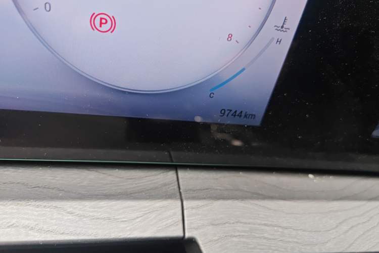 Used Chery Tiggo 8 PRO 2024 Champion Edition 290T Two-Wheel Drive Shining Version 5 Seats
