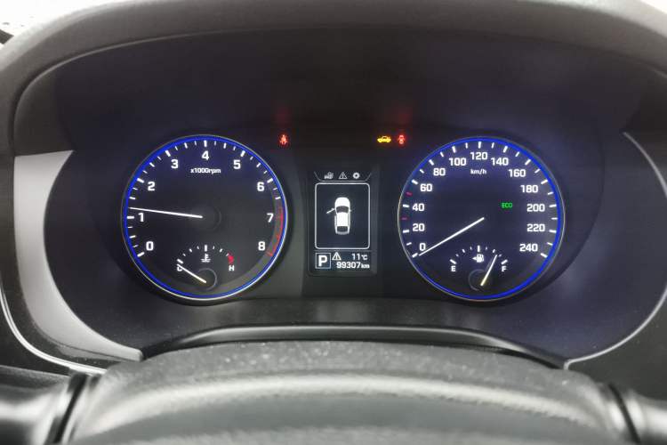 Used Hyundai Mistra 2014 1.8L Automatic Smart GLS
