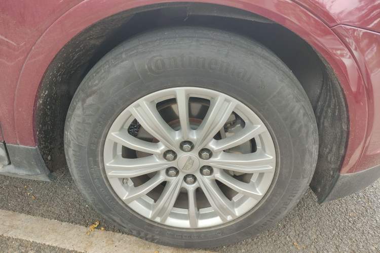 Used Cadillac XT5 2018 28E Four-Wheel Drive Tech Version