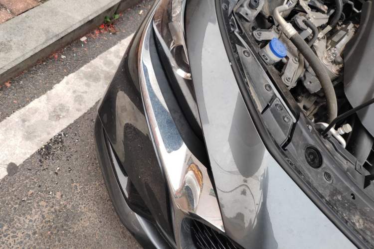 Used Mazda 3 Axela 2021 2.0L Automatic Zhiya Edition Right Front Headlight