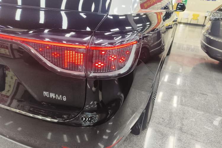 Used Hima AITO M9 2024 Range-Extended Ultra Version 52 kWh 6-Seater Model