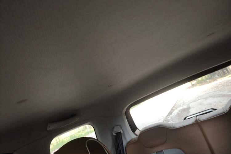 Used Wuling Hongguang MINIEV 2022 GAMEBOY 200km Gaming Edition with Lithium Iron Phosphate Headliner