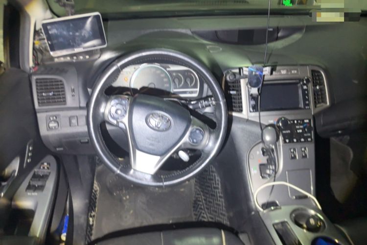 Used Toyota Venza 2013 2.7L 4x4 Luxury Edition Steering Wheel