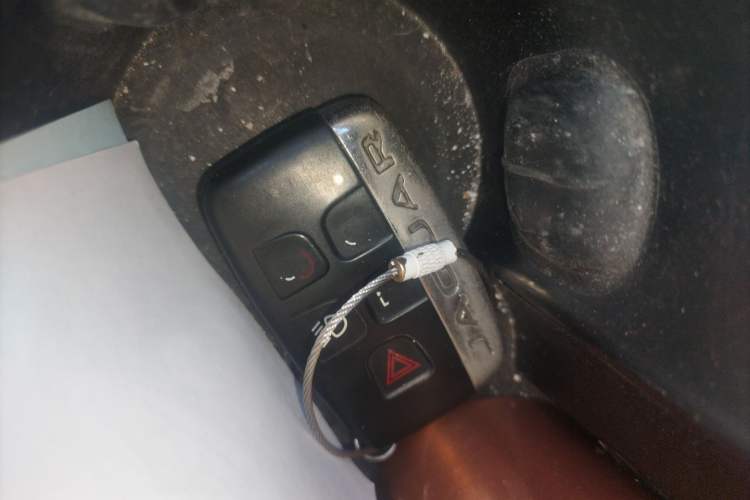 Used Jaguar XE 2015 2.0T 200 PS R-Sport