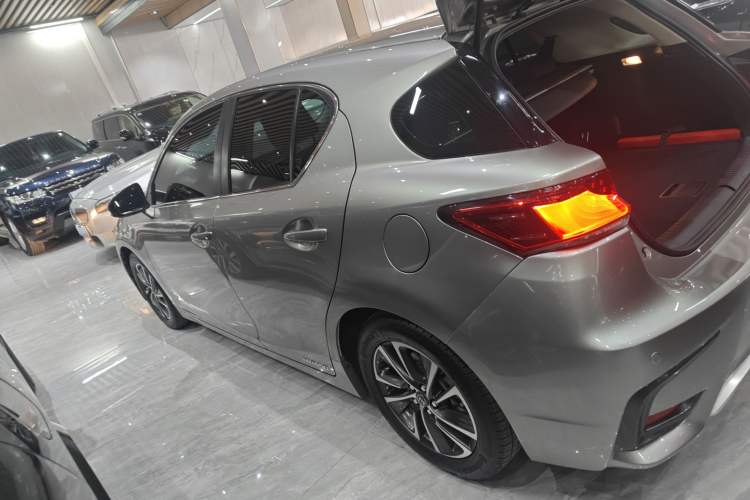 Used Lexus CT 2017 CT200h Elite Edition Monotone China VI
