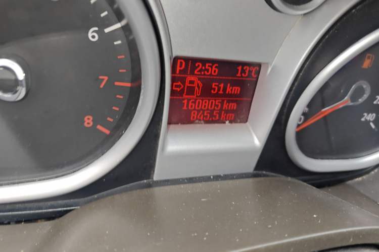 Used Ford Focus 2011 Sedan 1.8L Automatic Fashion Edition
