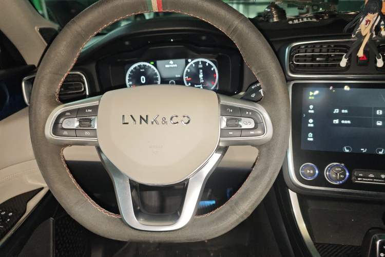 Used Lynk & Co 01 2017 2.0T Two-Wheel Drive Zhaopu Version