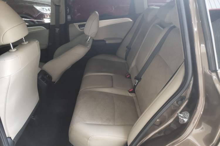 Used Honda Jade 2014 1.8L Automatic Comfort Elite Version 5 Seats
