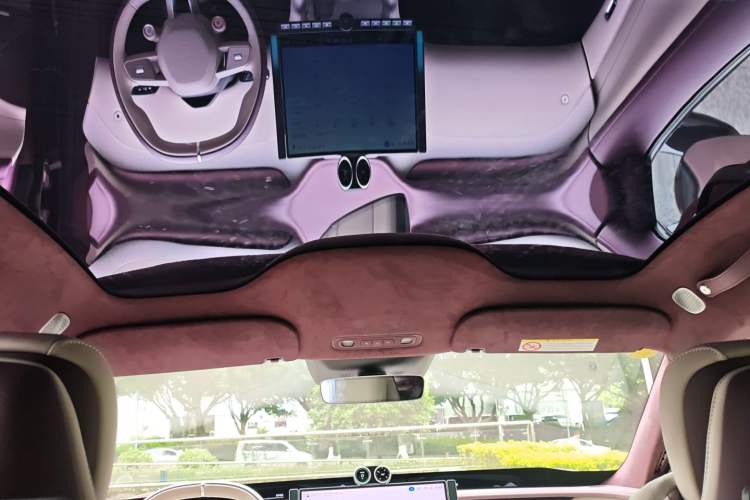 Used Xiaomi Auto YU7 2025 Ultra-Long Range High-Performance All-Wheel-Drive Max Edition