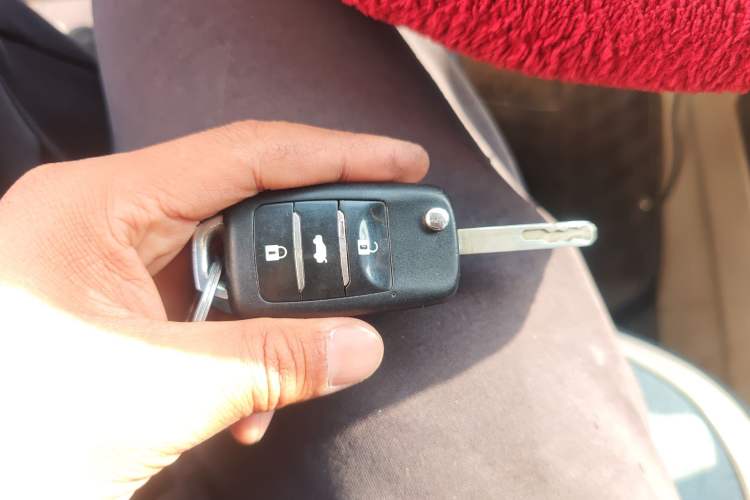 Used CHANGAN Eado 2012 1.6L Manual Luxury Model China IV Standard Vehicle Key