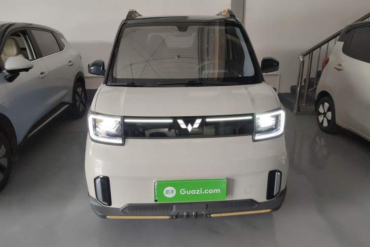 Used Wuling Hongguang MINIEV 2022 GAMEBOY 300km Enthusiast Model with Lithium Iron Phosphate