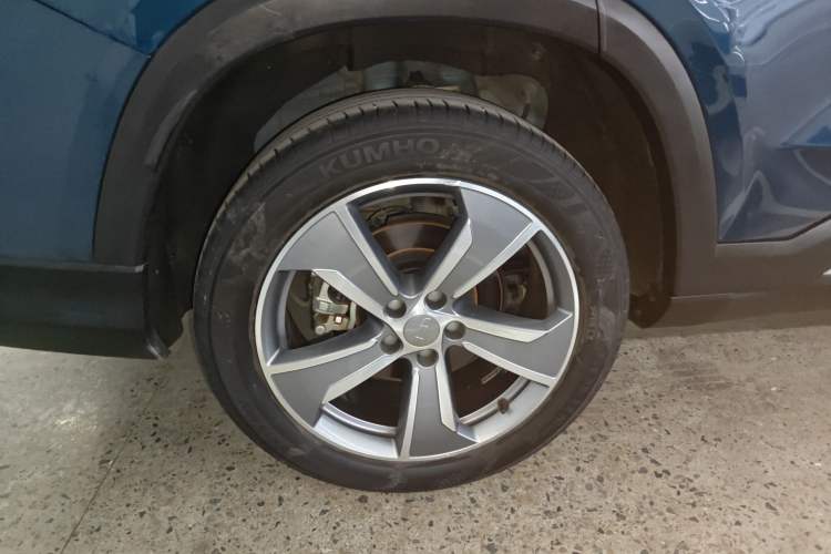 Used Geely Auto Haoyue L 2023 2.0T DCT Flagship Version
