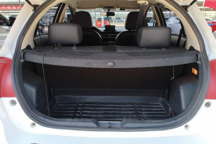 Used Haval H1 2016 Blue Label 1.5L Manual Luxury Model
