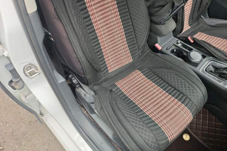 Used Volkswagen Golf 2016 1.6L Automatic Comfort Model Right Front Seat