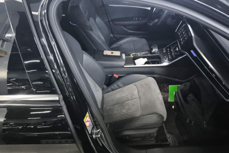 Used Audi A6L New Energy 2020 55 TFSI e quattro
