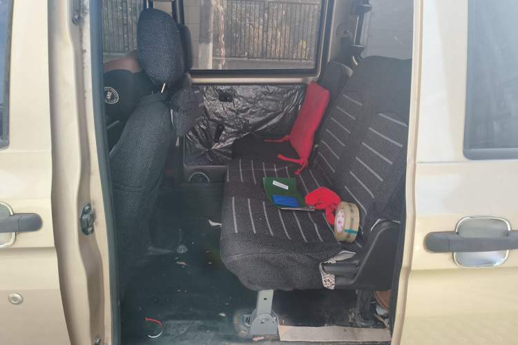 Used Wuling Hongguang V 2019 1.5L Jingqu Version China VI LAR
