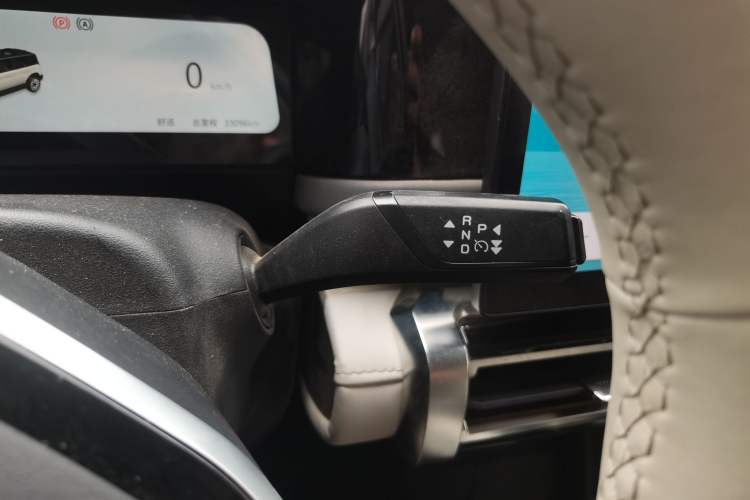 Used iCAR 03 2024 501km Four-wheel Drive Long-range Intelligent Driving Edition