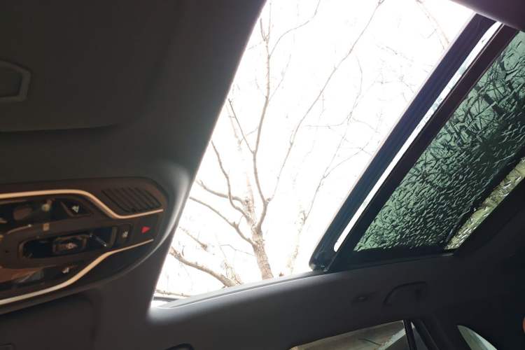 Used Geely Galaxy Galaxy Xingjian 7 EM-i 2025 120km Exploration+ Version
