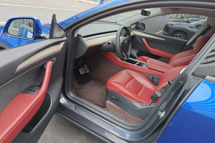 Used Tesla Model Y 2022 Revised Version Rear-Wheel Drive Driver Seat