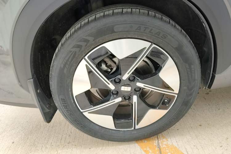 Used Geely Galaxy E5 2024 440km Exploration Version
