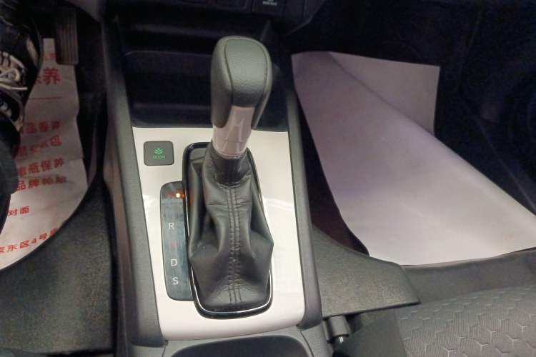 Used Honda Fit 2021 1.5L CVT Trend Edition Gear Lever