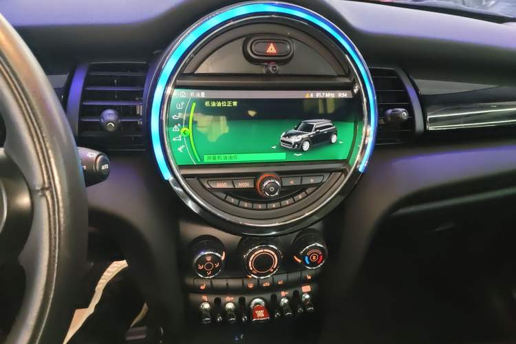 Used MINI 2019 1.5T COOPER Classic Edition
