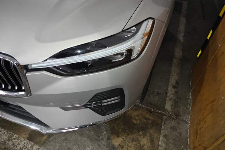 Used Volvo XC60 2022 B5 4x4 Zhiyi Luxury Edition Left Front Headlight