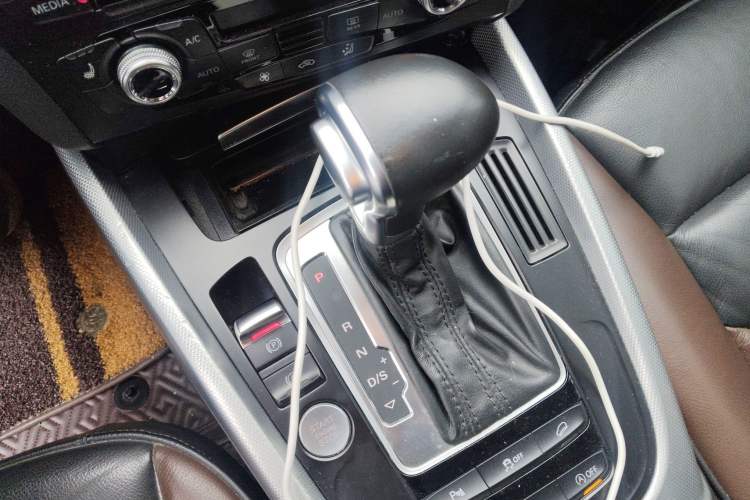 Used Audi Q5 2017 Plus 40 TFSI Technology Model