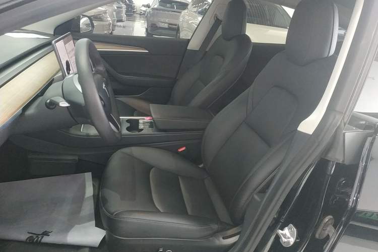 Used Tesla Model 3 2021 Revised Performance Version with All-Wheel Drive 3D1
