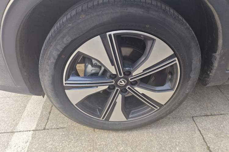 Used CHANGAN X7 PLUS 2024 1.5T Automatic Prestige 7-Seater
