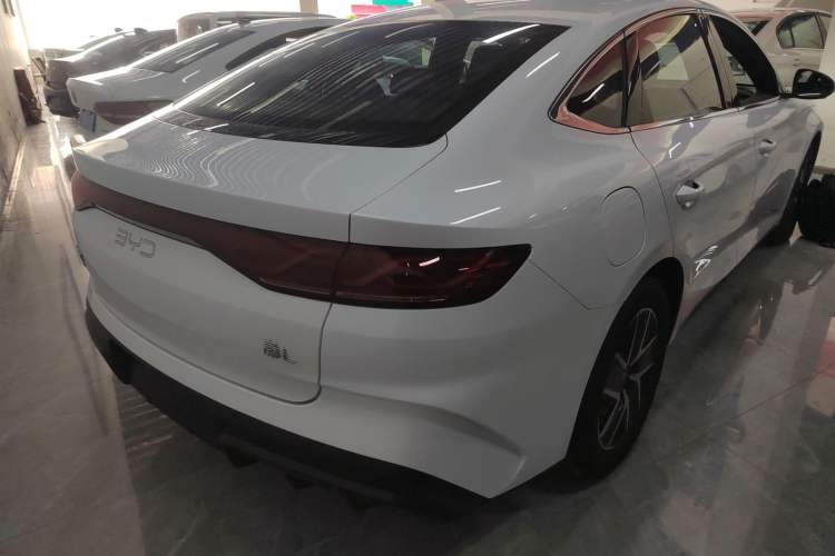 Used BYD Qin L 2024 DM-i 120KM Leading Model
